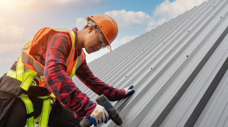 Expert tile roof repair services in Cicero, IN